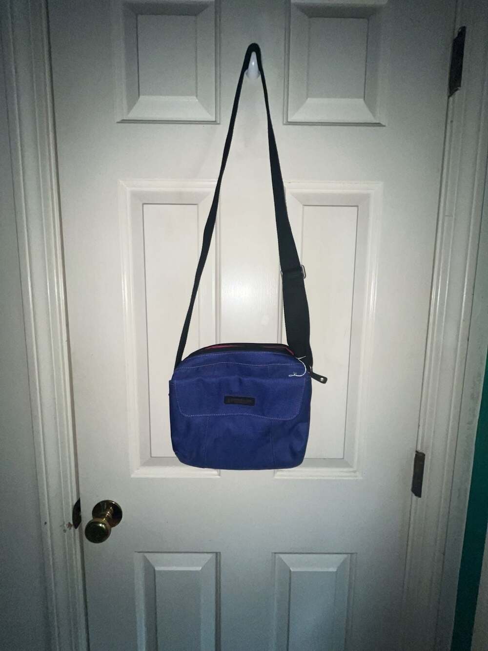 TIMBUK2 Blue Crossbody Bag with Pink Accents and Striped Interior